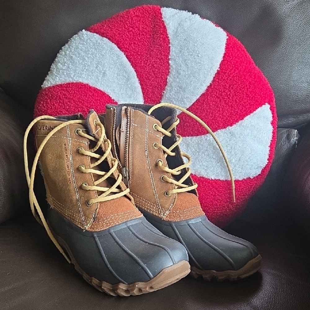 Wolverine Tan and Blue Lace-Up/Zipper Boots